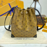 Louis Vuitton Noe Trunk PM M13324 Apricot
